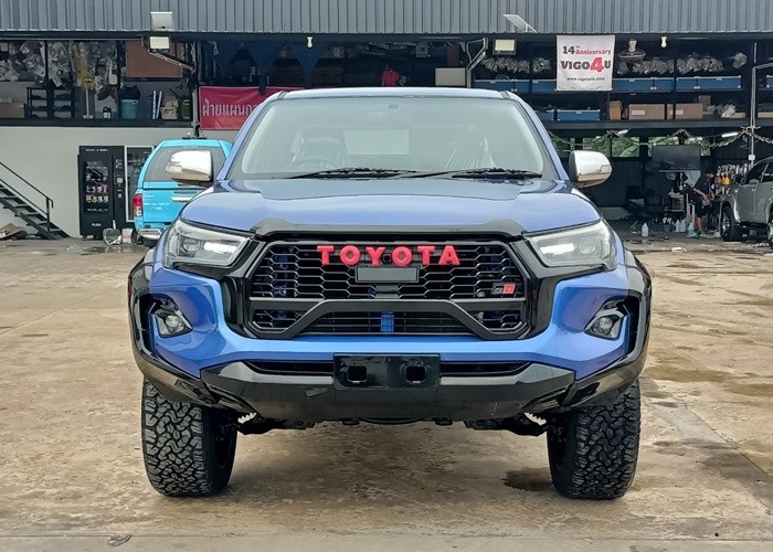 Used 11
                    TOYOTA
                     for Sale Image